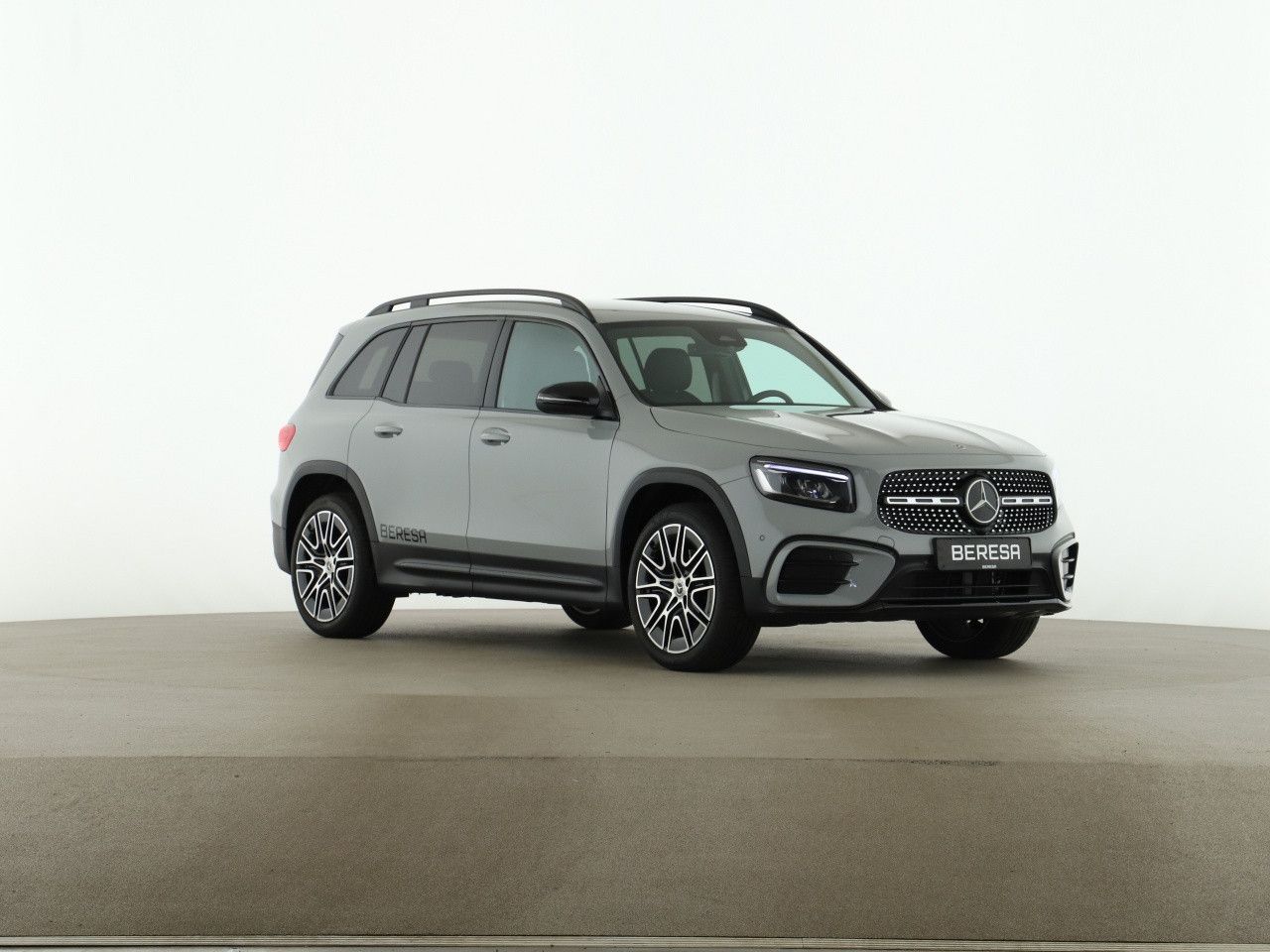 Mercedes-Benz GLB – Bild 8
