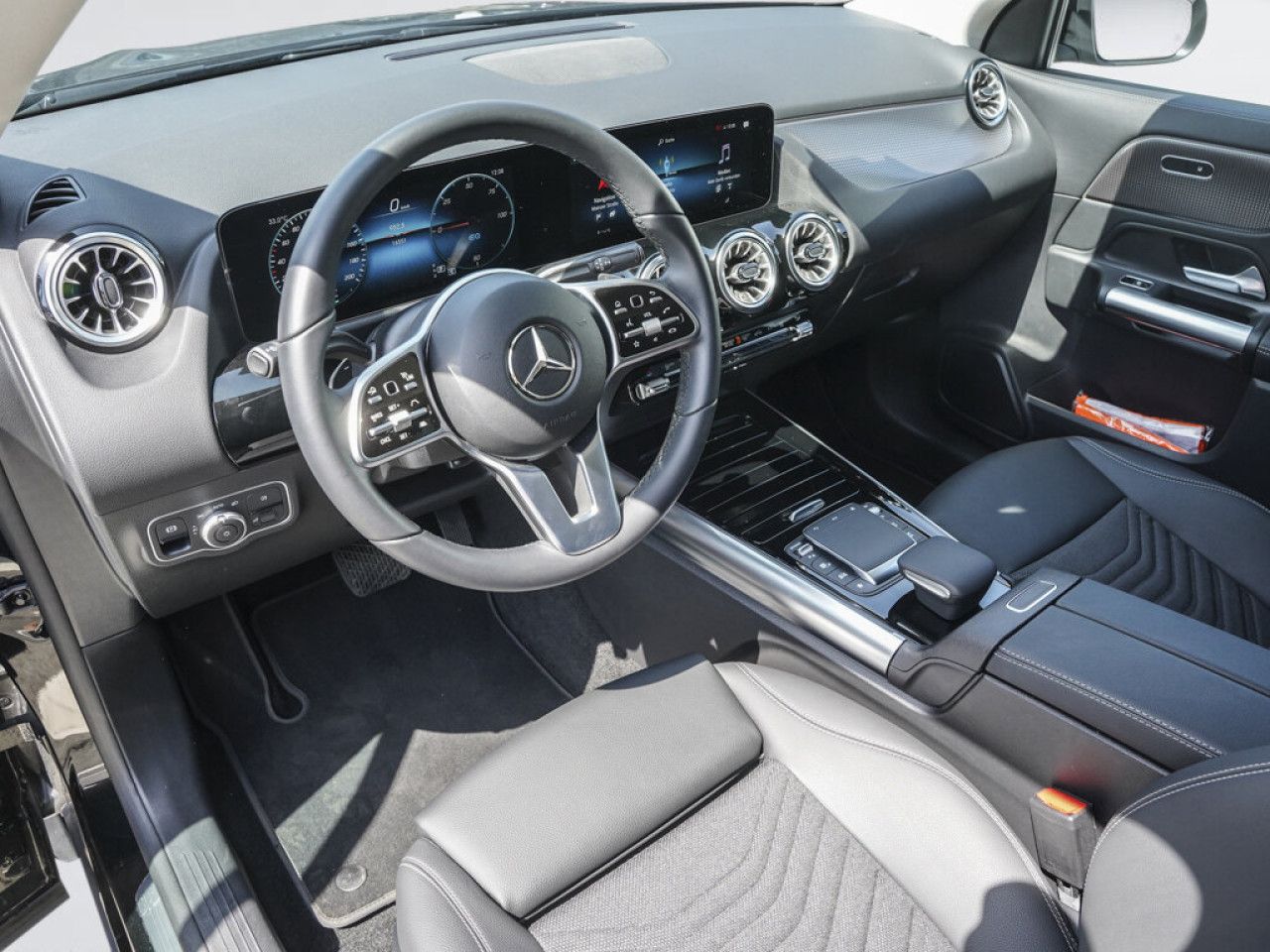 Mercedes-Benz EQA – Bild 7