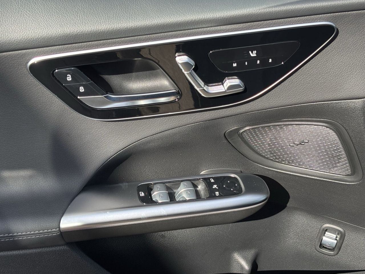 Mercedes-Benz C-Klasse – Bild 14