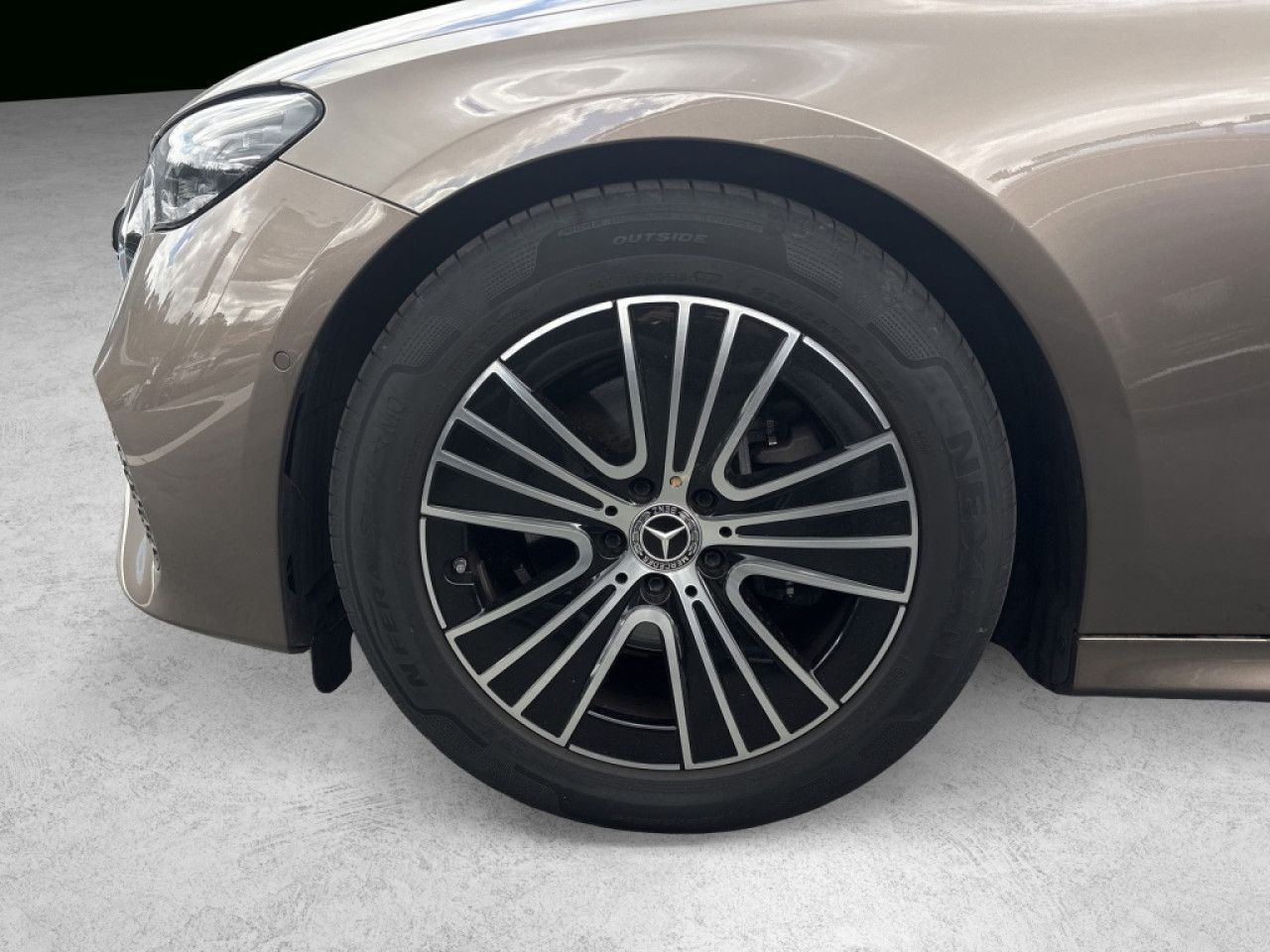 Mercedes-Benz E-Klasse – Bild 3