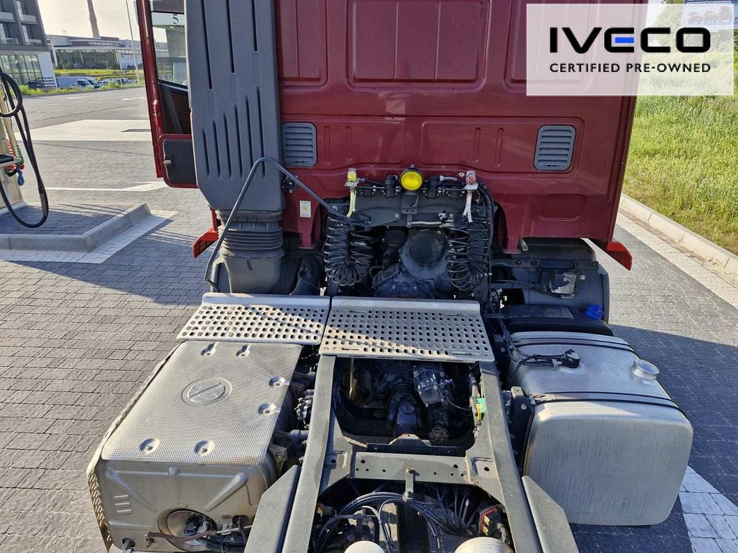 IVECO | AT440S40T/P ADR