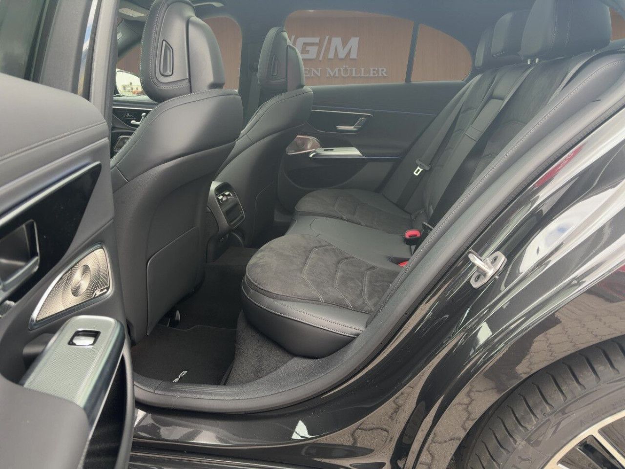 Mercedes-Benz E-Klasse – Bild 7