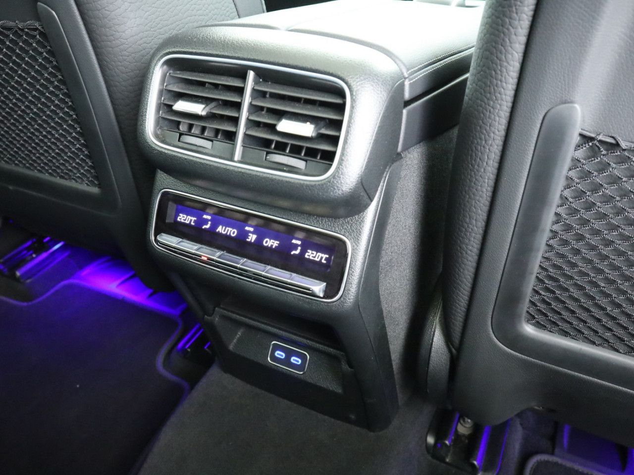 Mercedes-Benz GLS – Bild 24