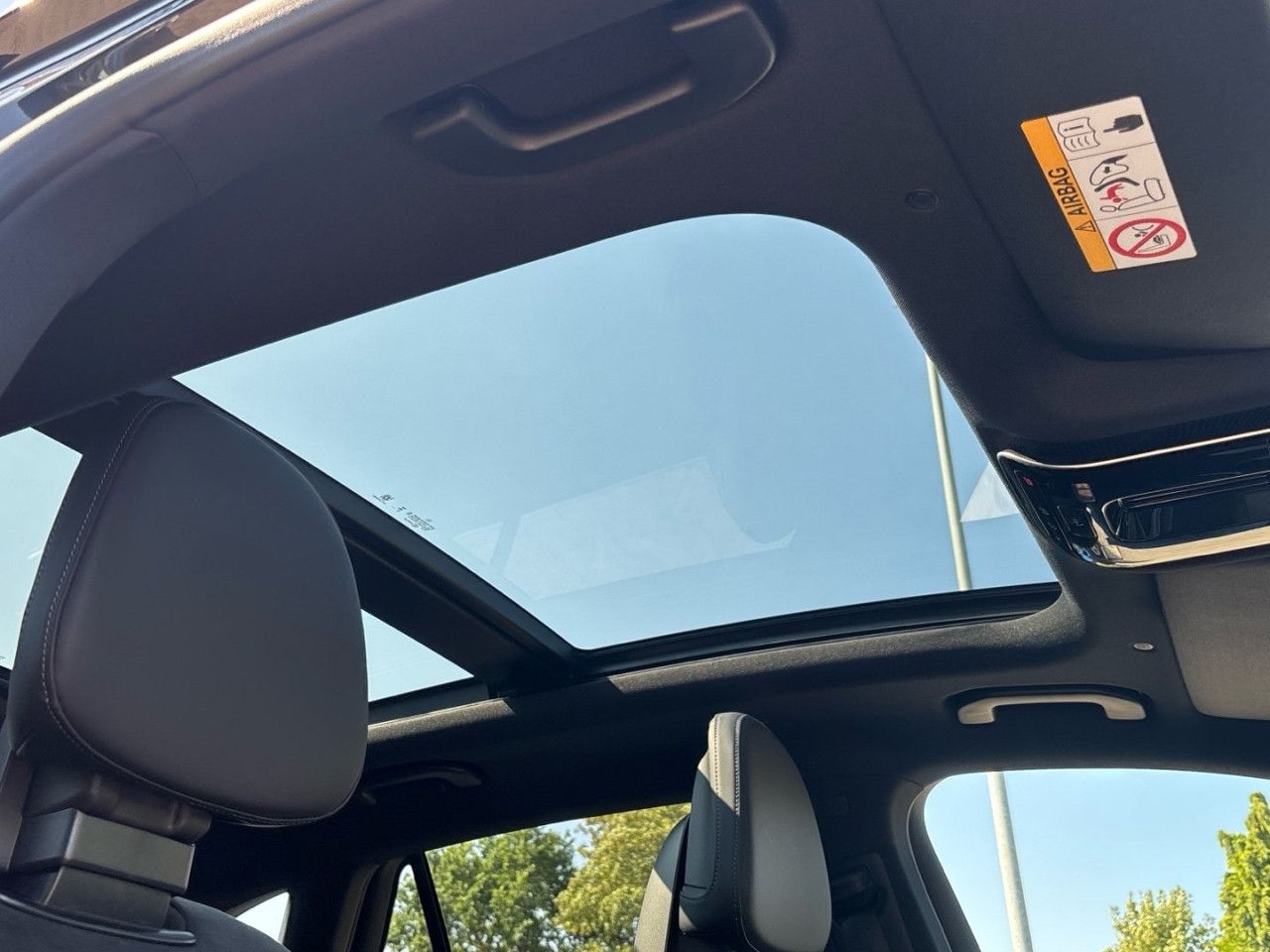 Mercedes-Benz GLC – Bild 17