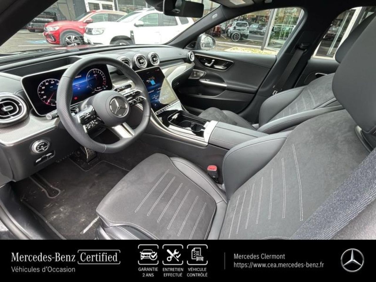 Photo du v&eacute;hicule 14 / 18