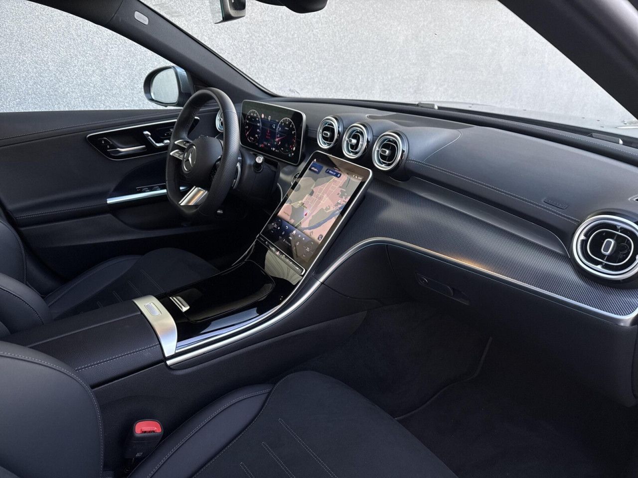 Zdj&eogon;cie pojazdu 16 / 23