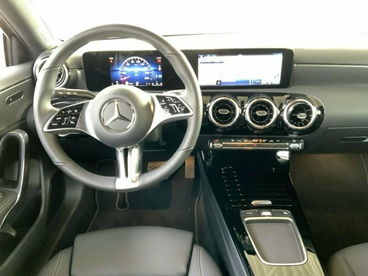 Mercedes-Benz A-Klasse – Bild 14