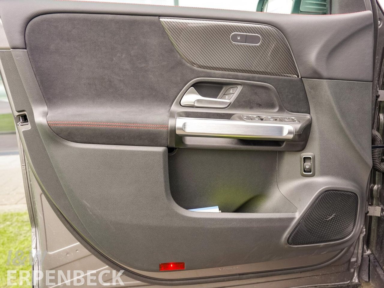Mercedes-Benz GLB – Bild 10