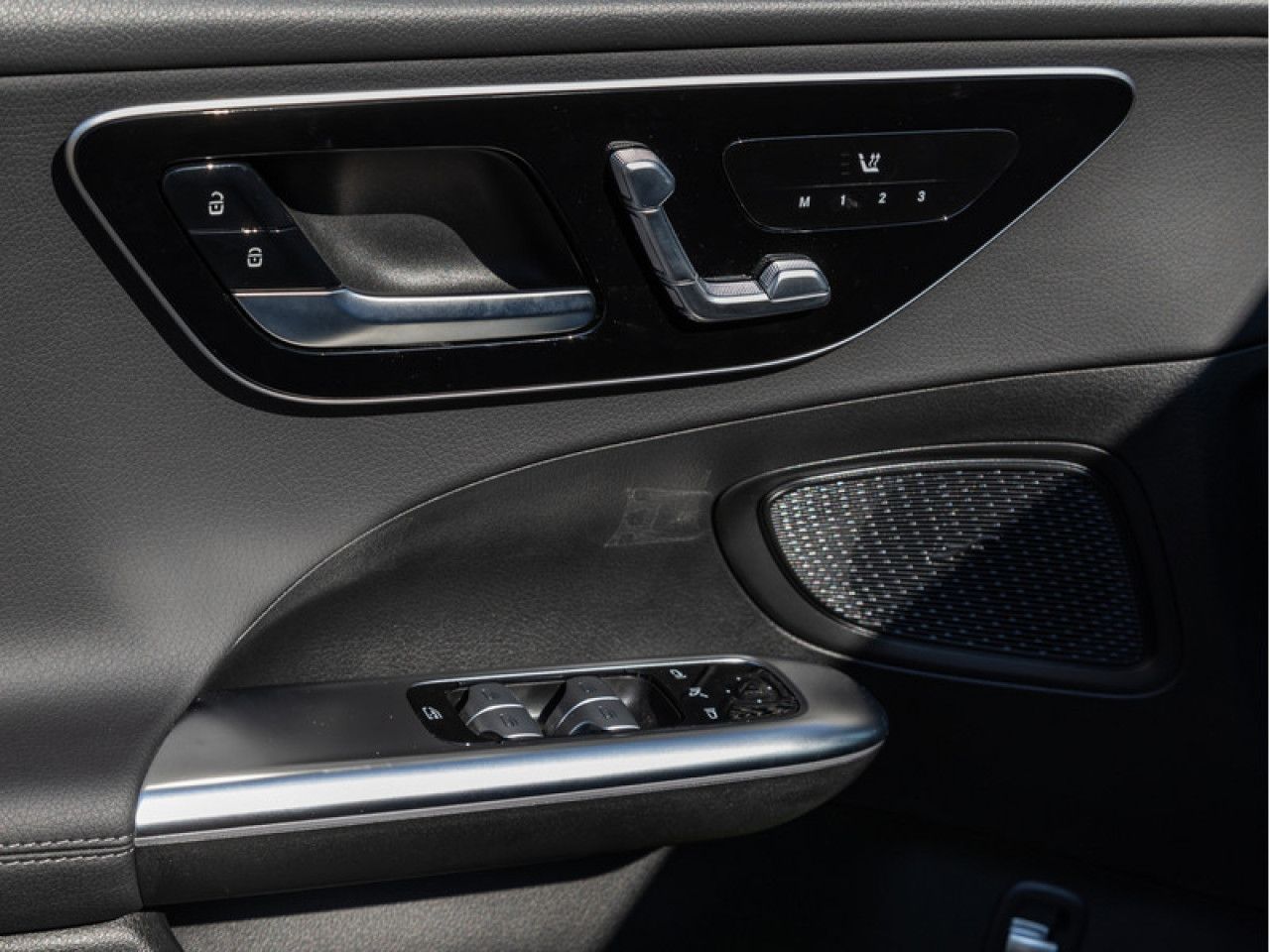 Mercedes-Benz C-Klasse – Bild 23