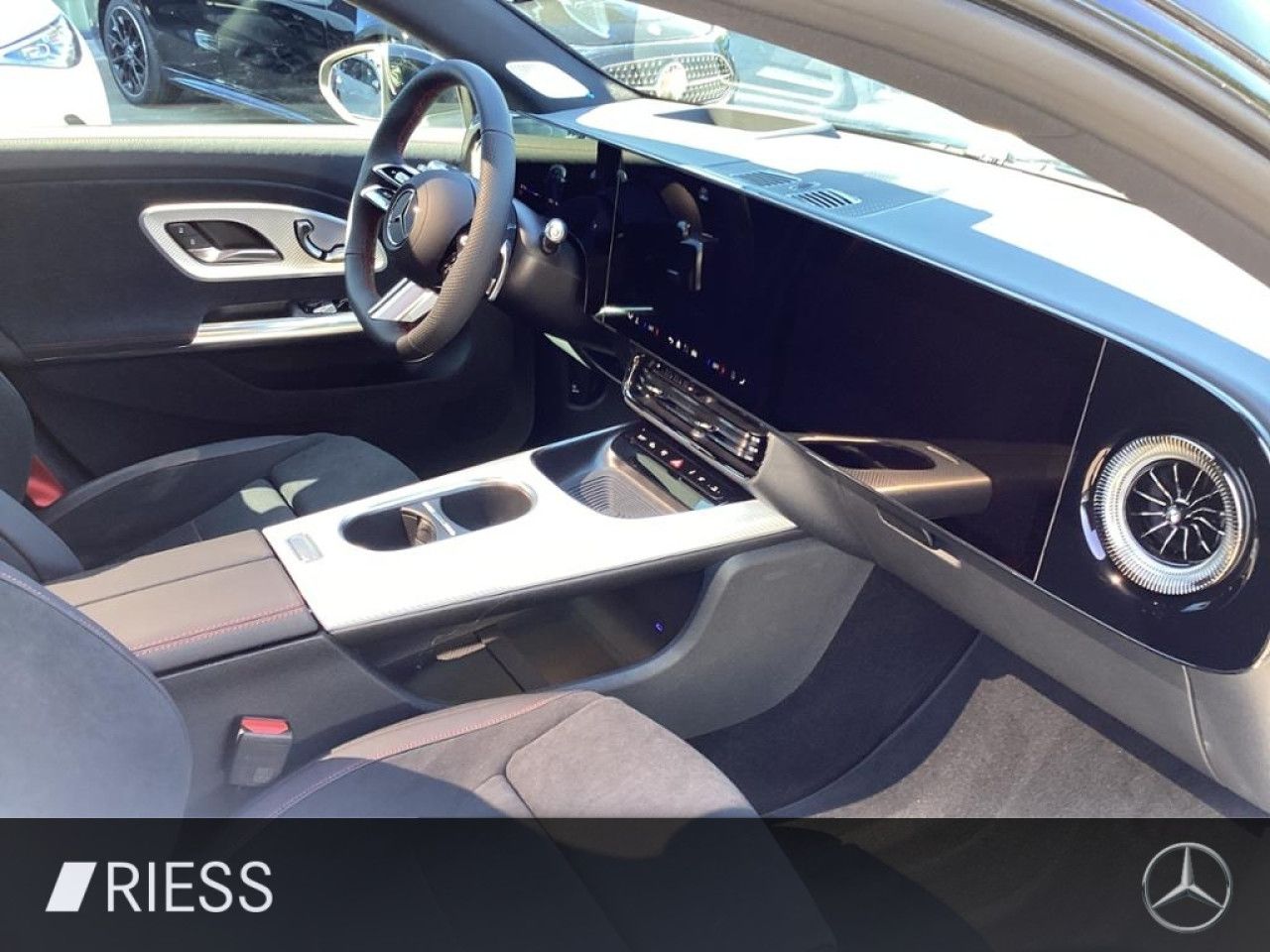 Mercedes-Benz CLA – Bild 22