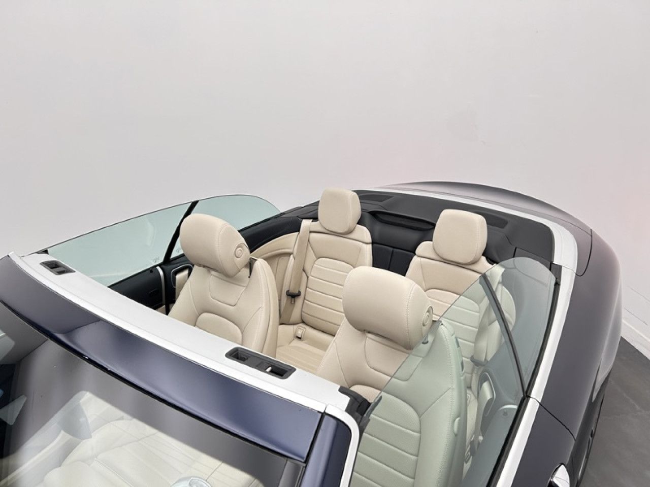 Photo du véhicule 17 / 18