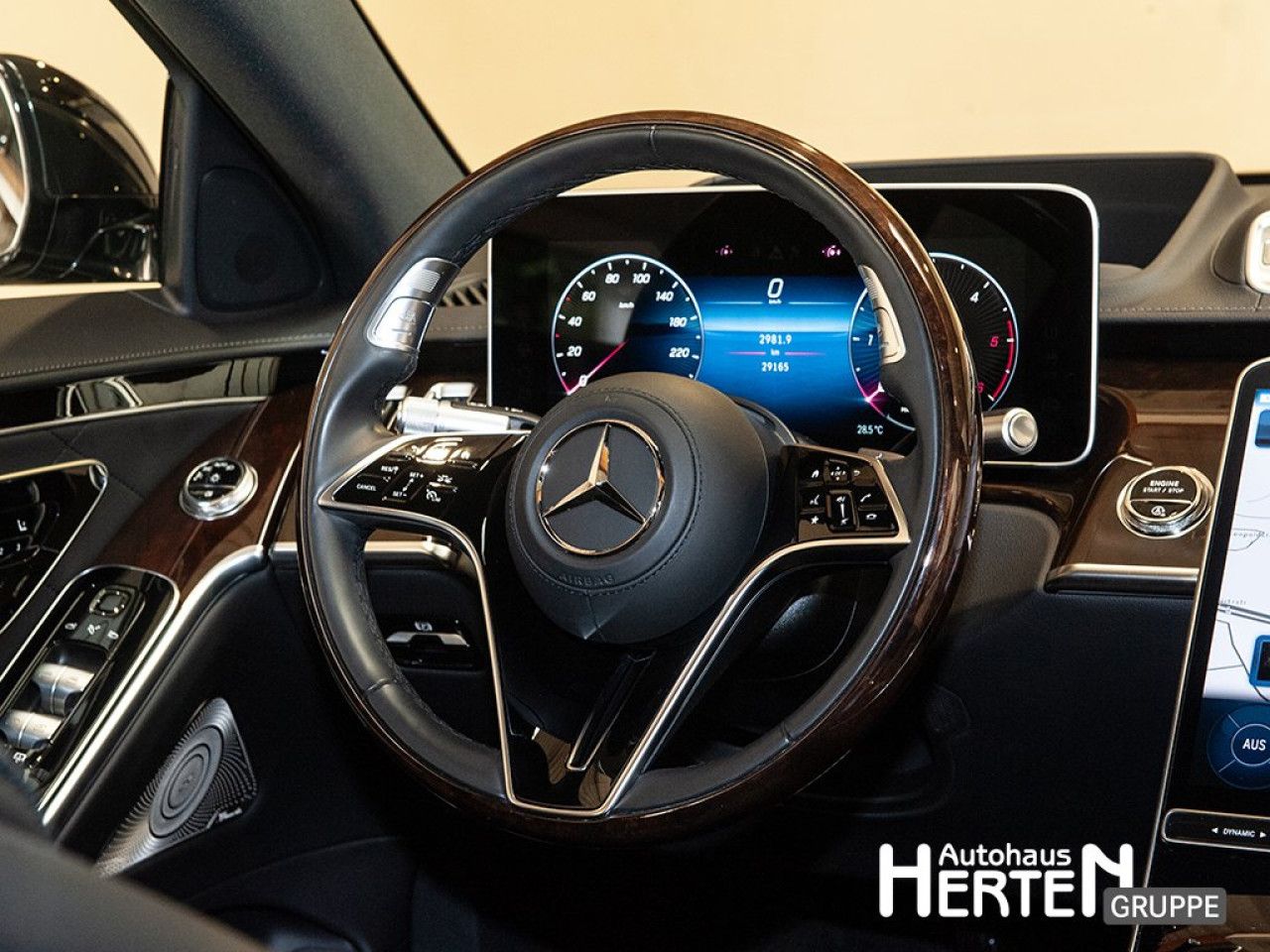Mercedes-Benz S-Klasse – Bild 9