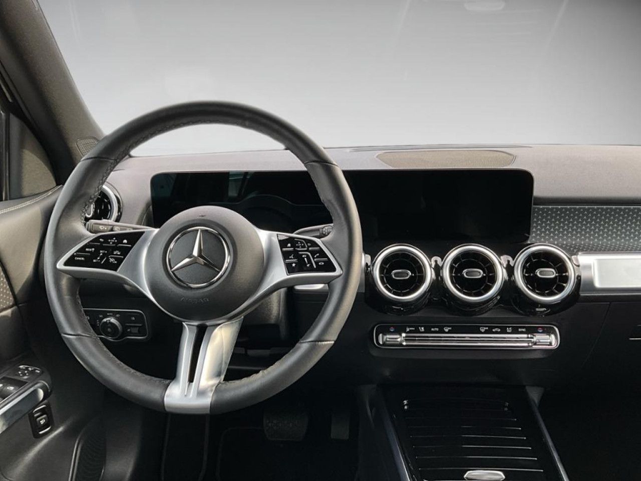 Mercedes-Benz GLB – Bild 10