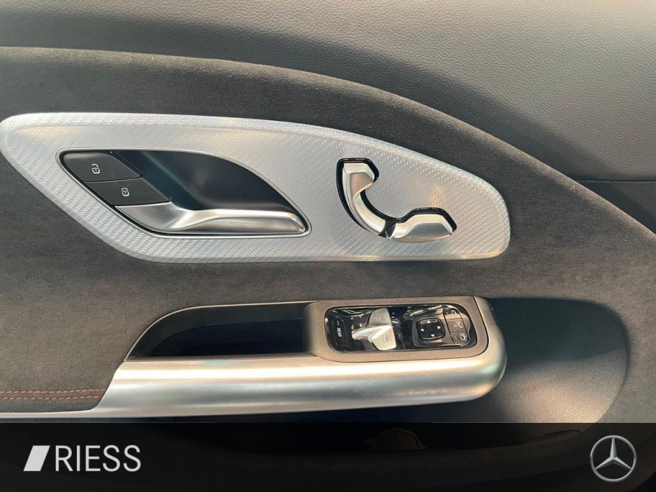 Mercedes-Benz CLA – Bild 2