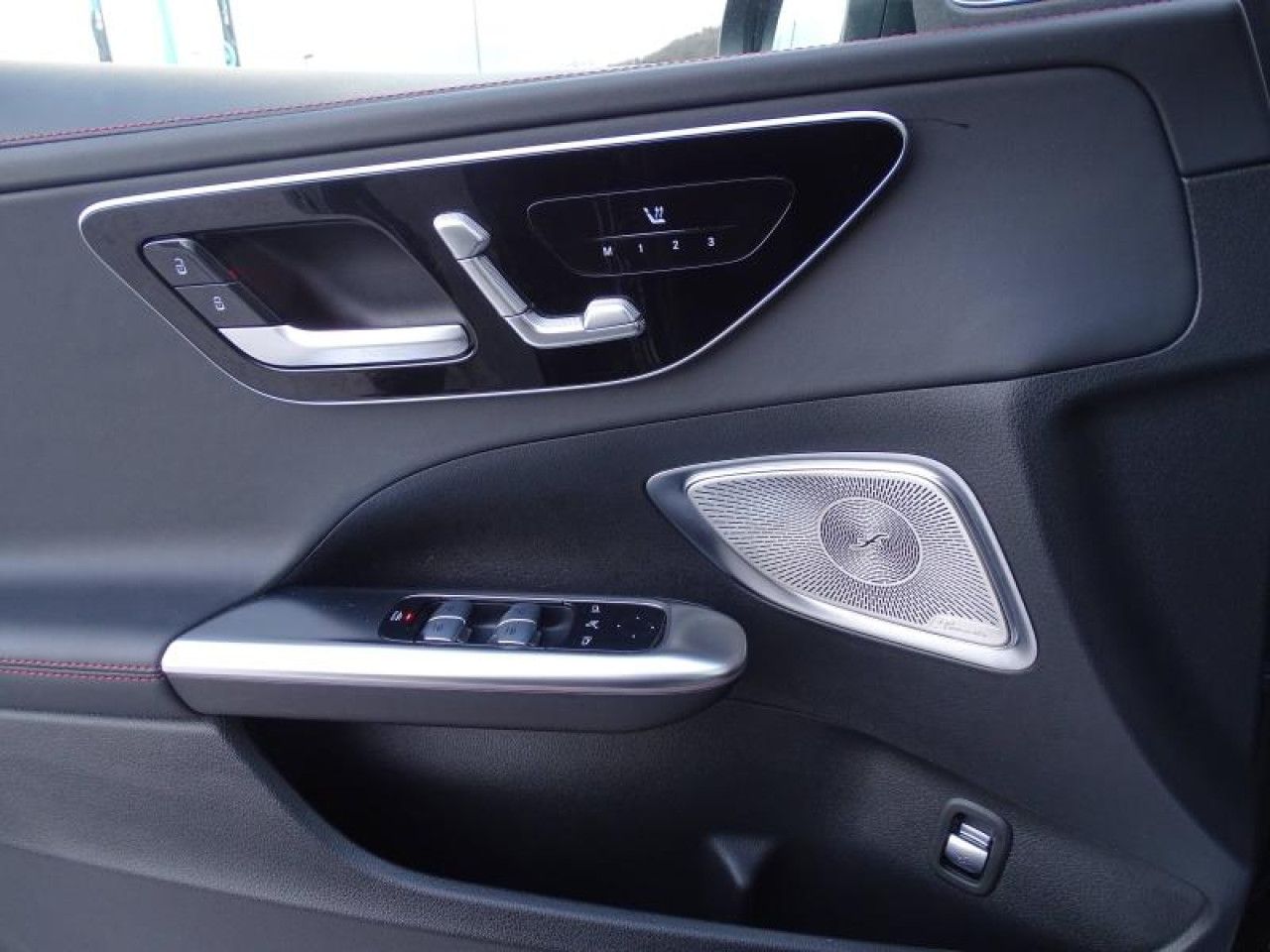 Photo du v&eacute;hicule 13 / 18