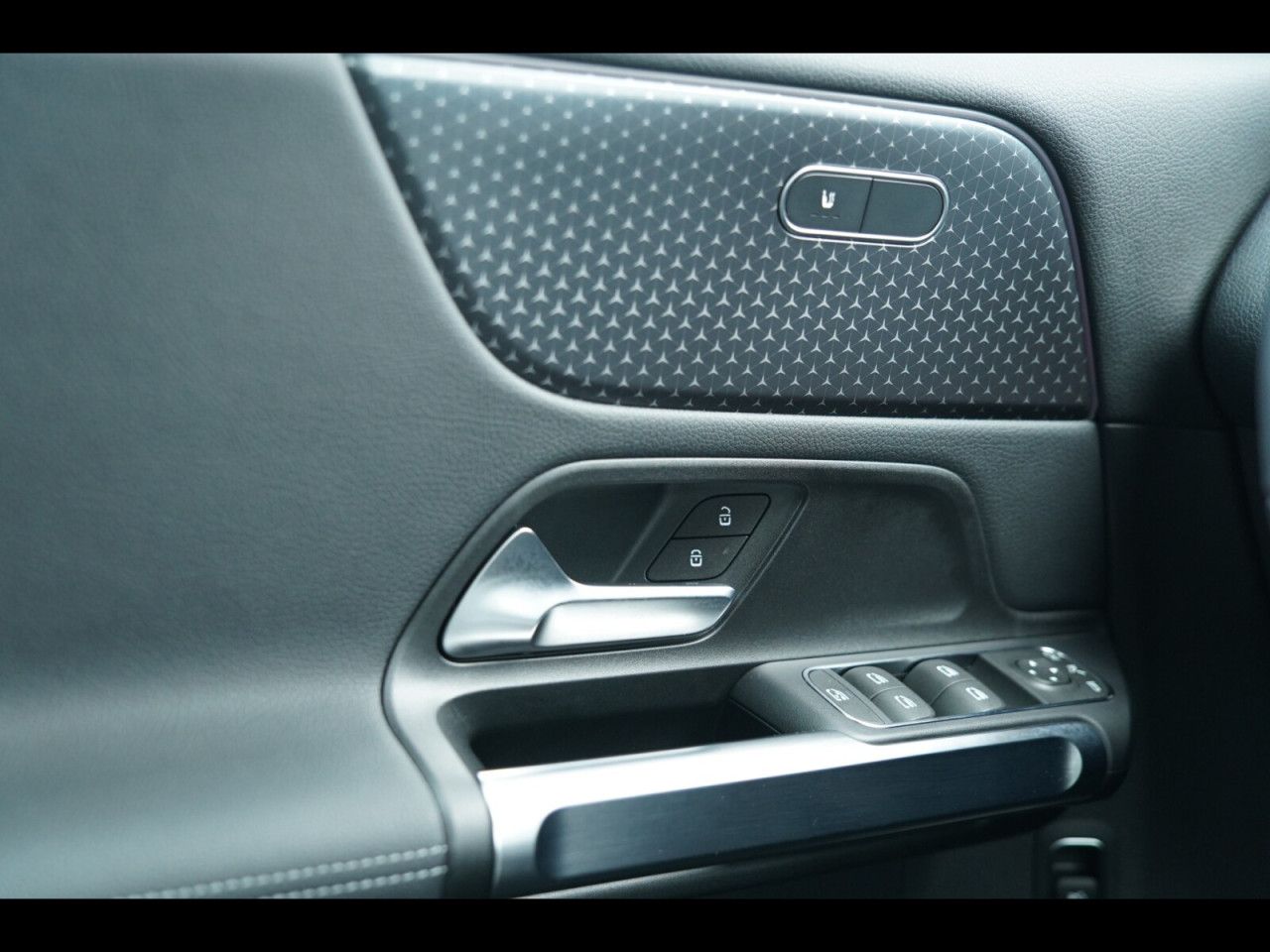 Fahrzeugbild 14 / 30