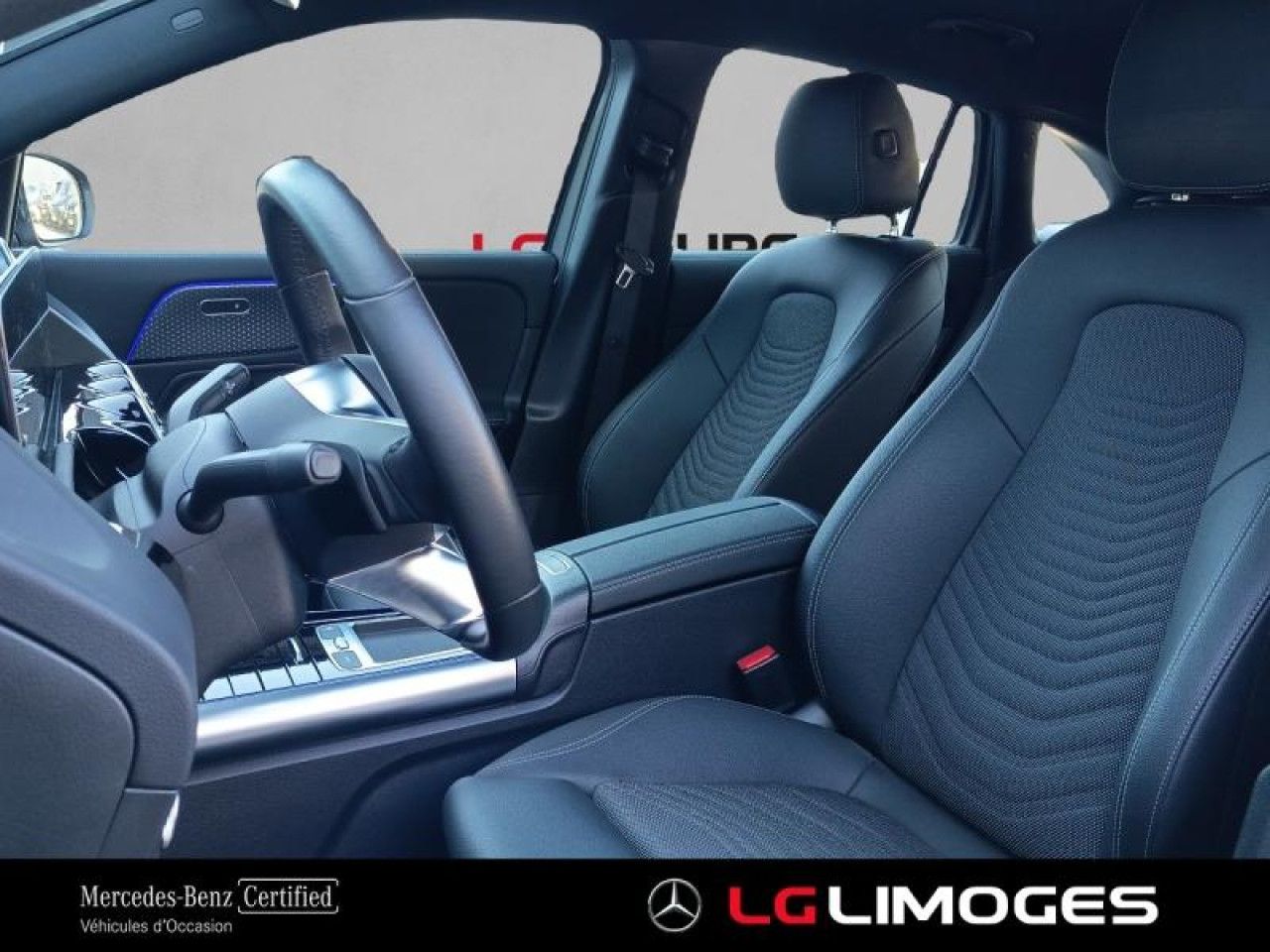 Photo du v&eacute;hicule 12 / 18