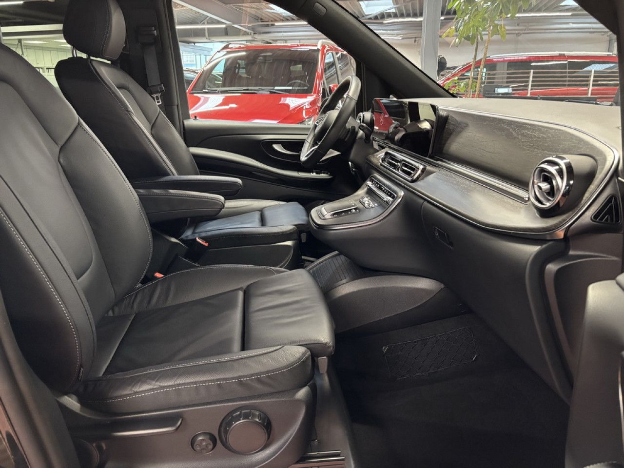 Fahrzeugbild 16 / 24