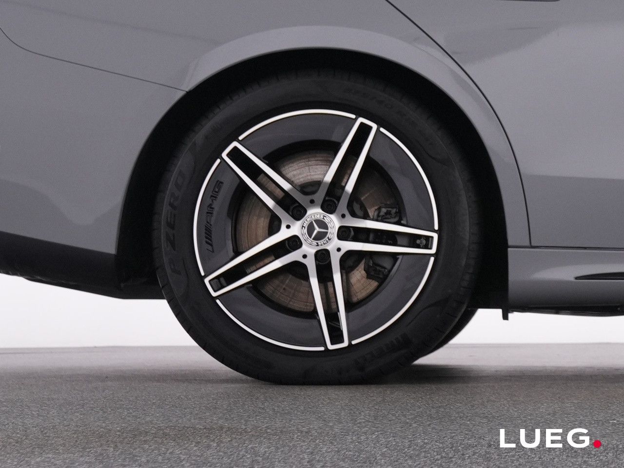 Mercedes-Benz E-Klasse – Bild 22