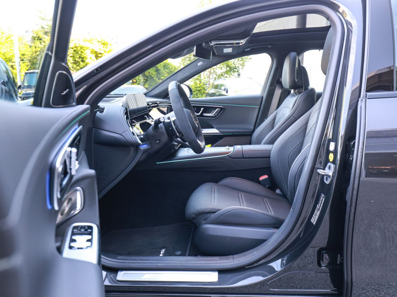 Mercedes-Benz E-Klasse – Bild 10