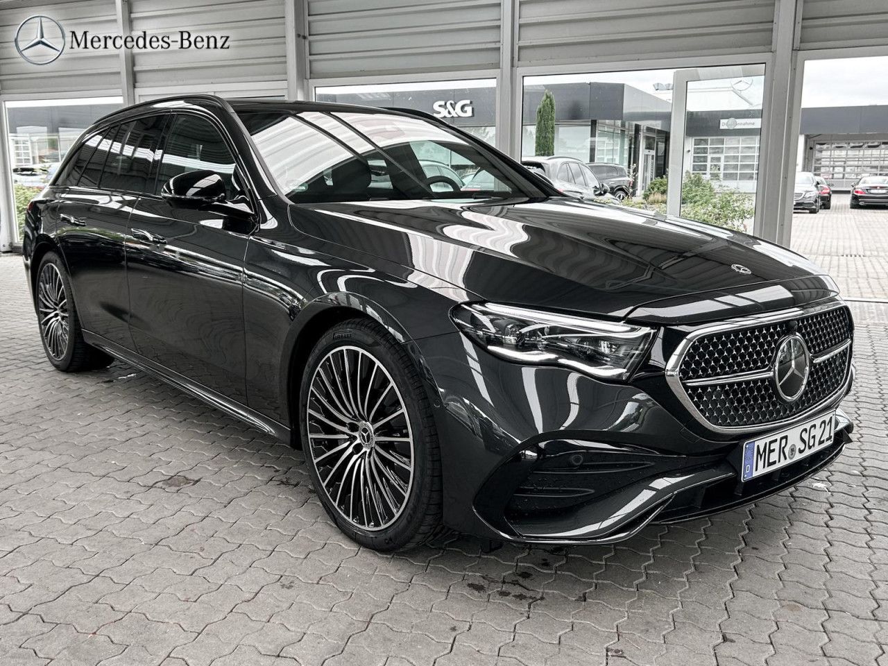 Mercedes-Benz E-Klasse – Bild 2