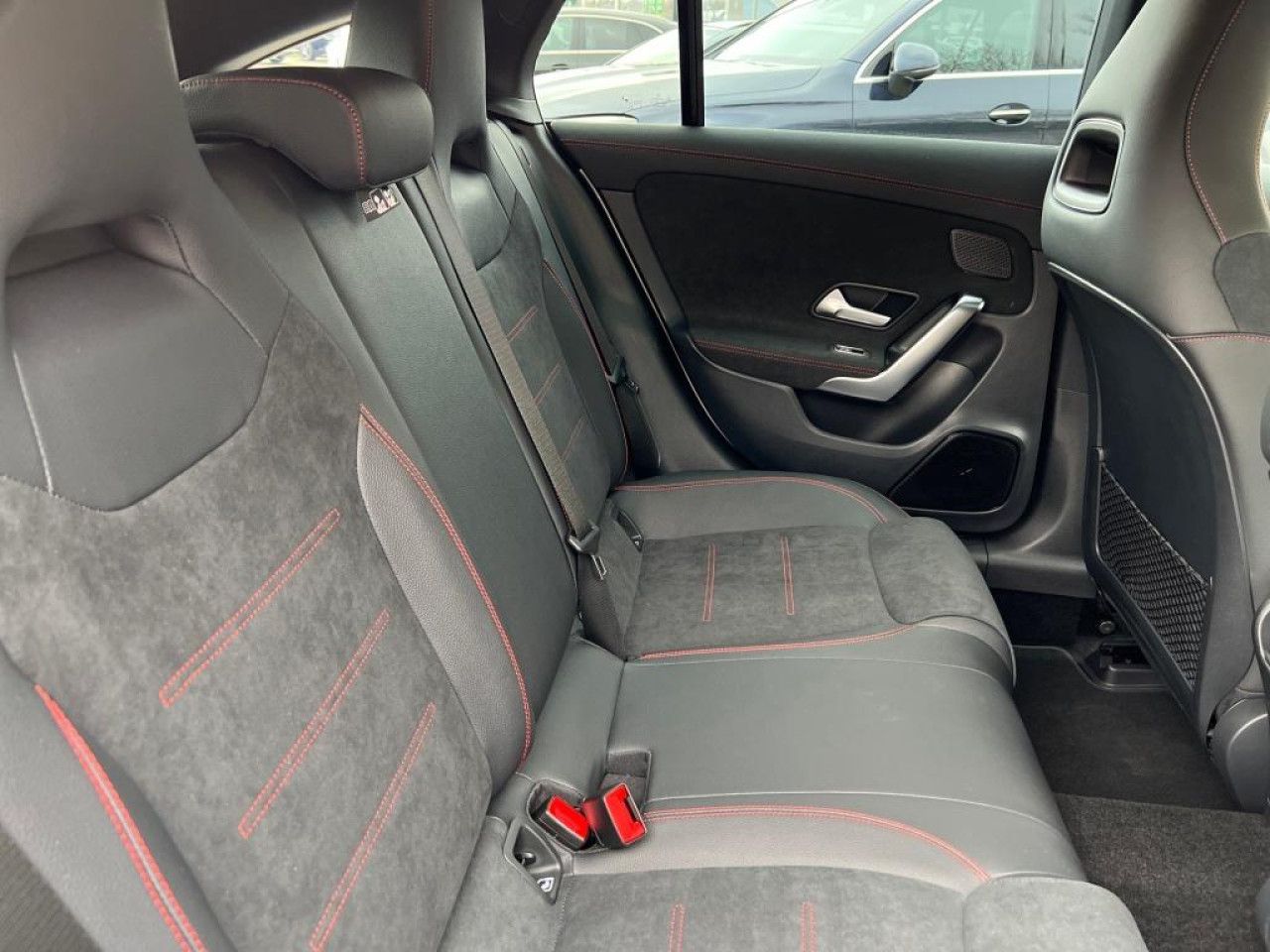 Fahrzeugbild 12 / 17