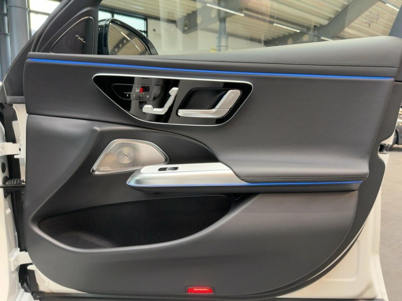 Mercedes-Benz E-Klasse – Bild 20
