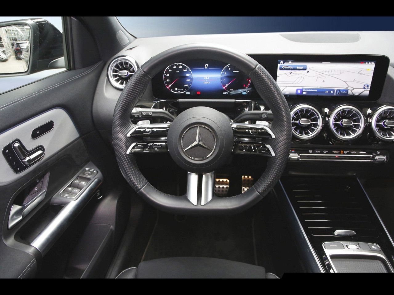 Mercedes-Benz GLA – Bild 12