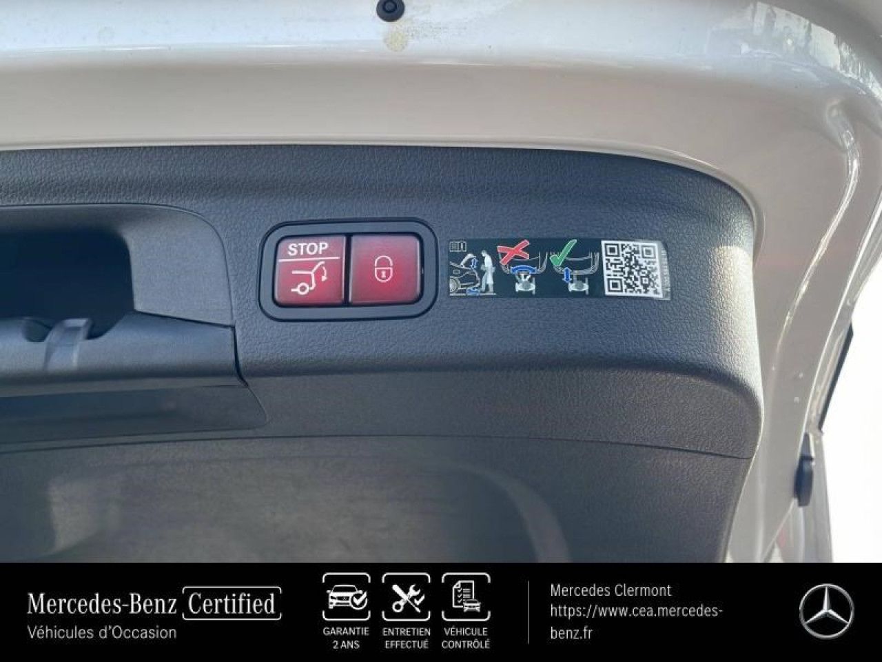 Photo du v&eacute;hicule 12 / 18