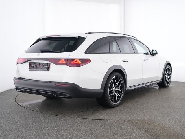 Last viewed vehicle image 2