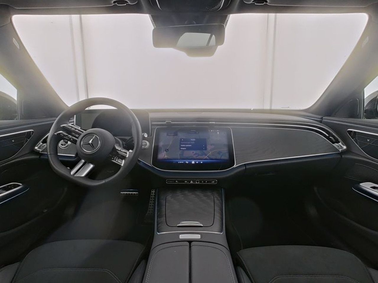 Mercedes-Benz E-Klasse – Bild 7