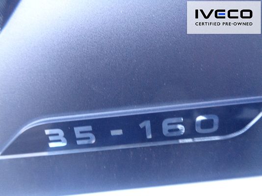 Vehicle image 15 / 15