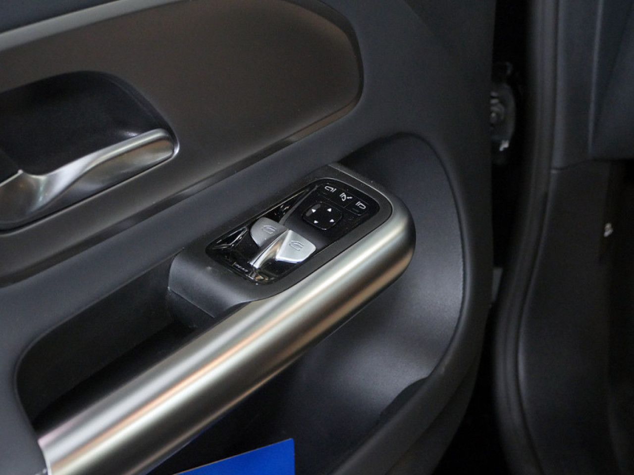 Mercedes-Benz GLB – Bild 16