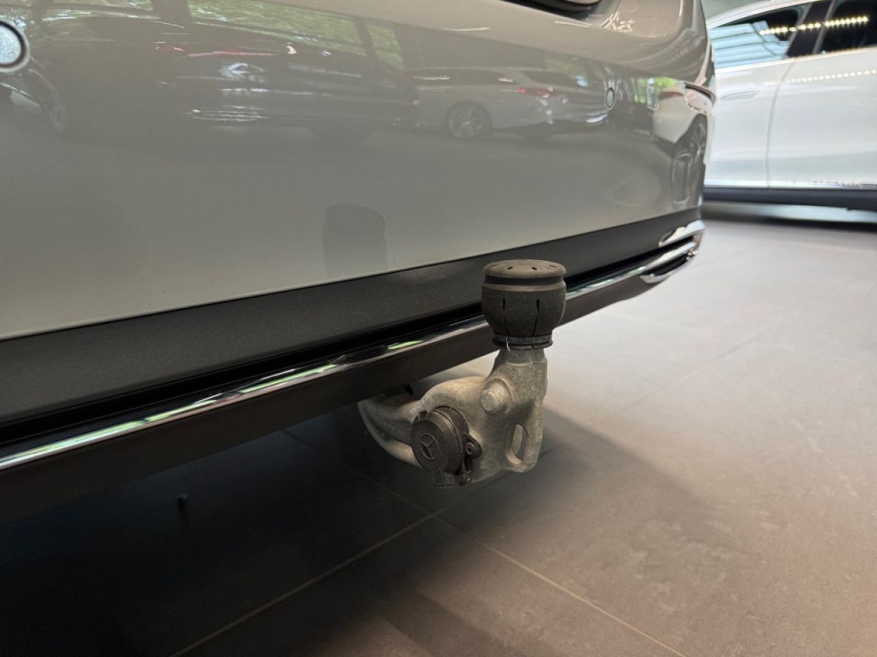 Mercedes-Benz E-Klasse – Bild 9