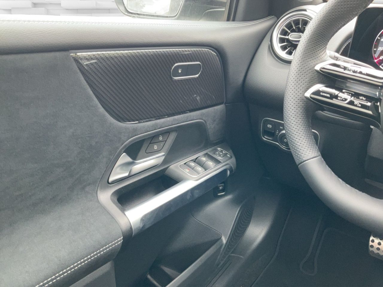 Mercedes-Benz GLB – Bild 21