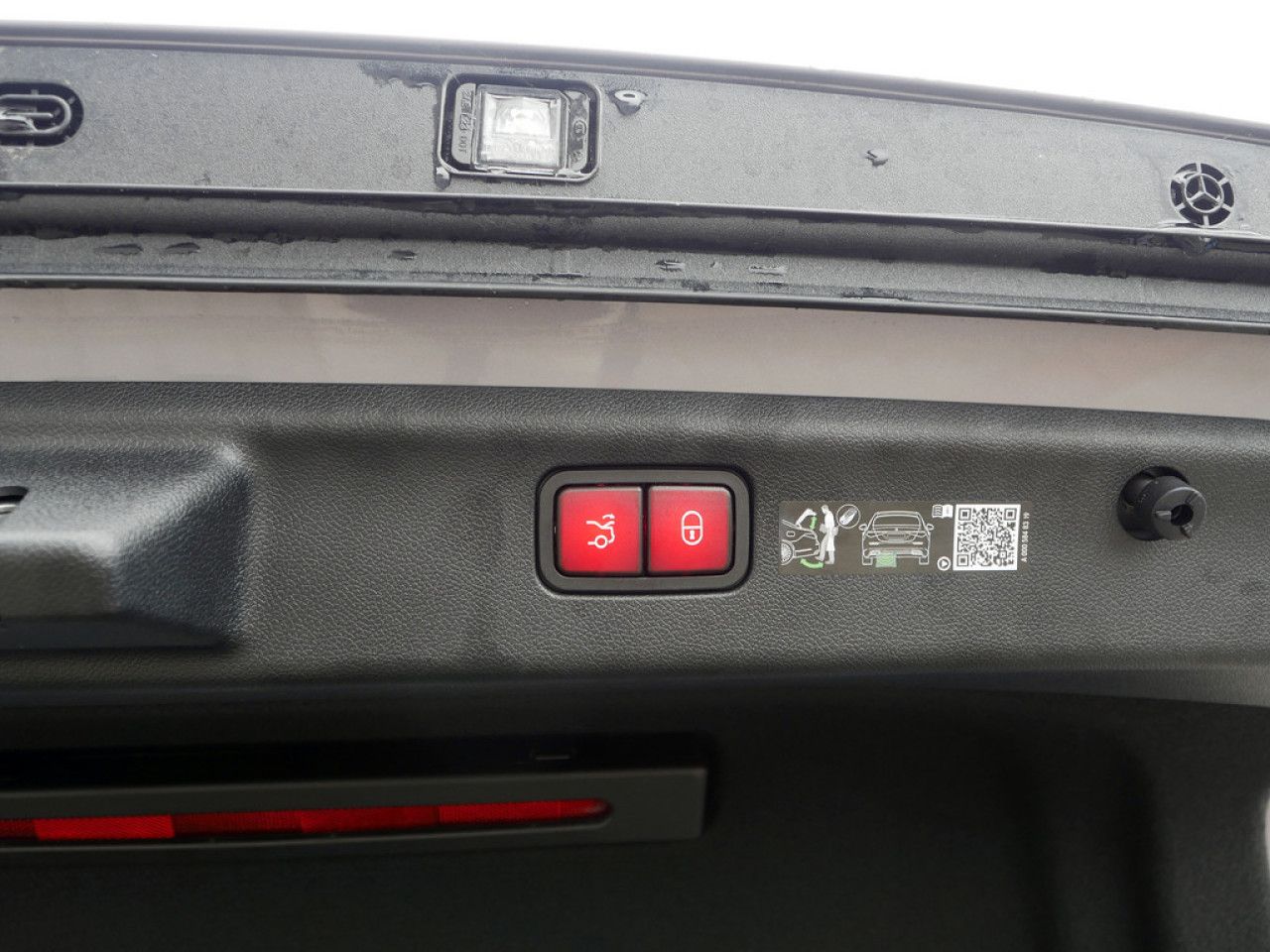 Mercedes-Benz C-Klasse – Bild 14