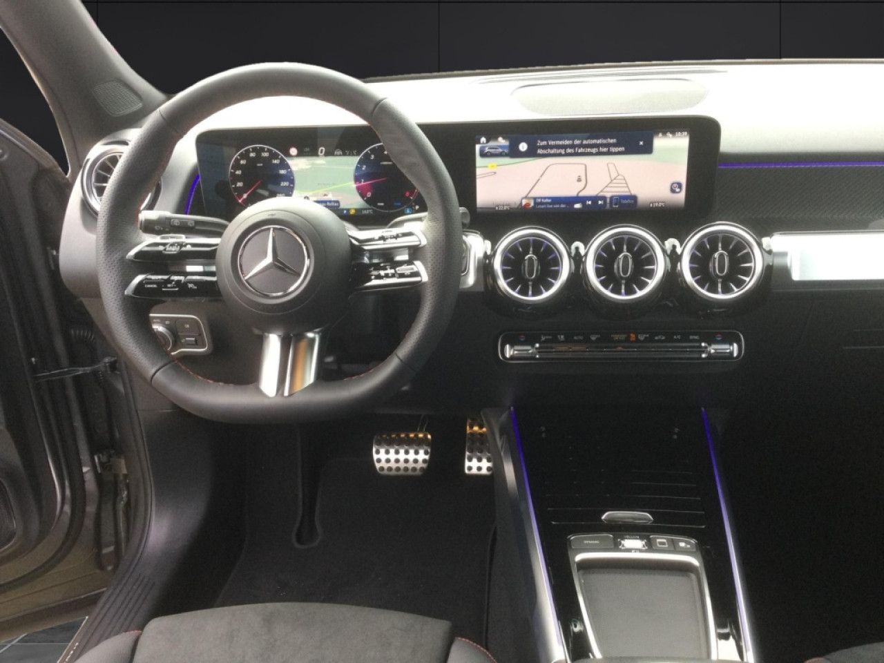 Mercedes-Benz GLB – Bild 12