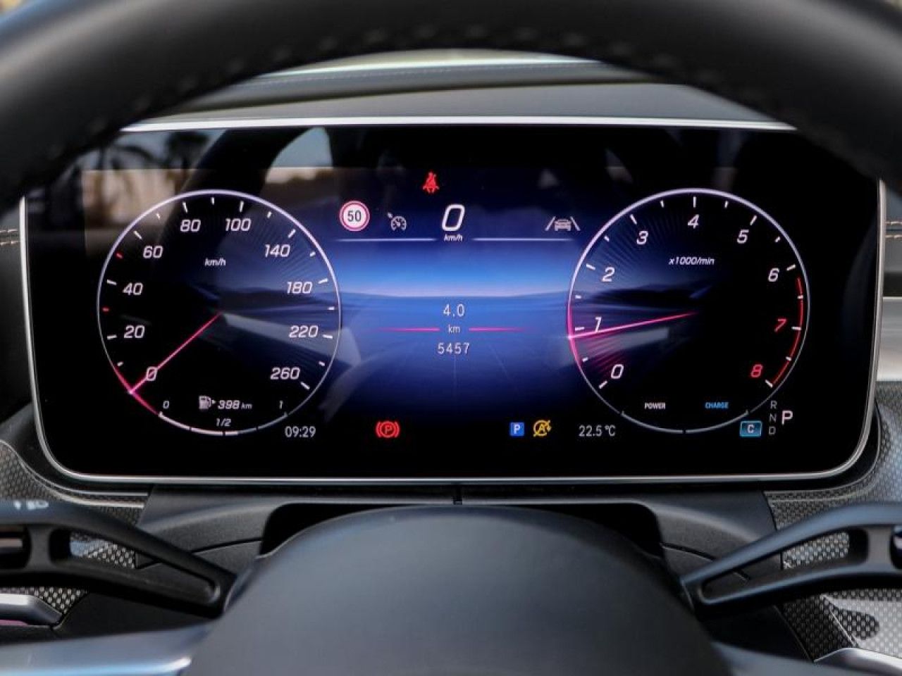 Photo du v&eacute;hicule 15 / 18