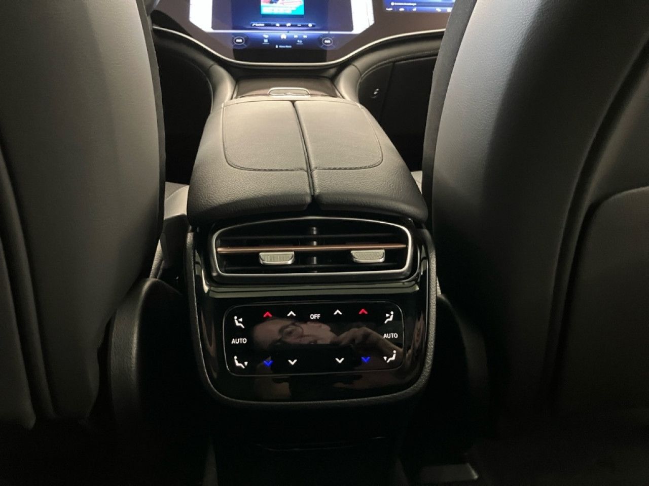 Fahrzeugbild 27 / 29