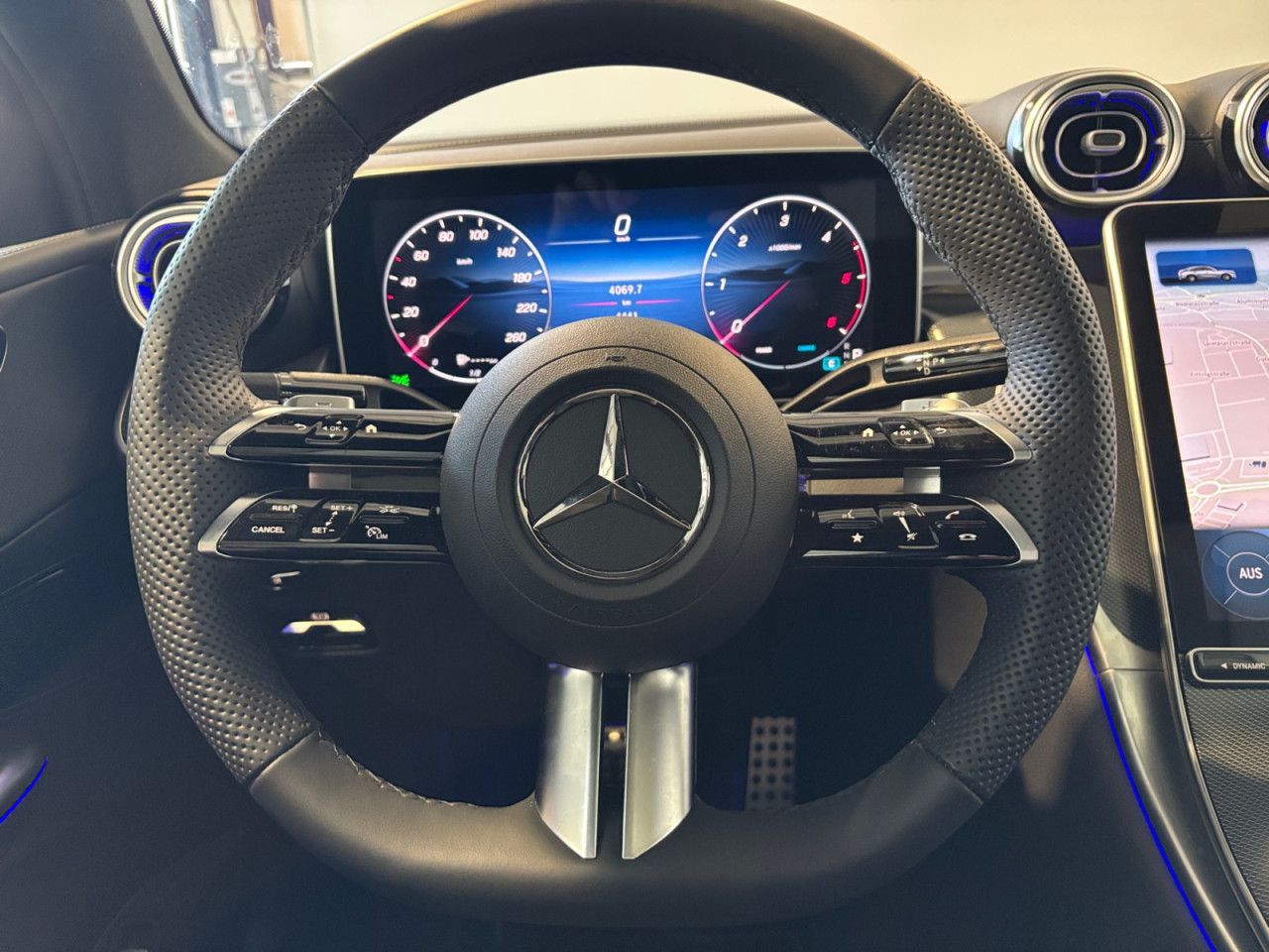 Mercedes-Benz GLC – Bild 11