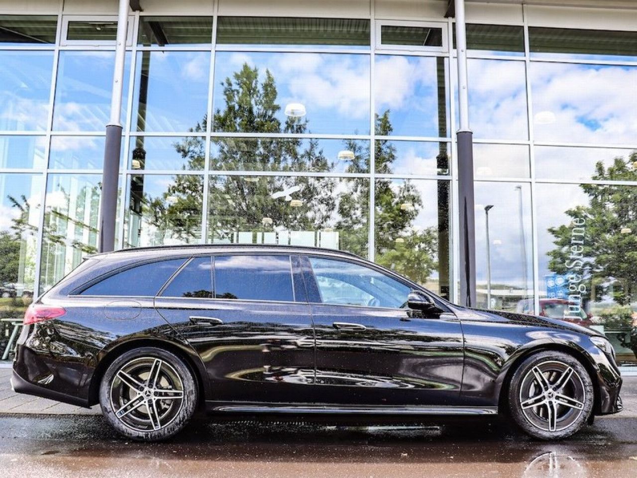 Mercedes-Benz E-Klasse – Bild 3