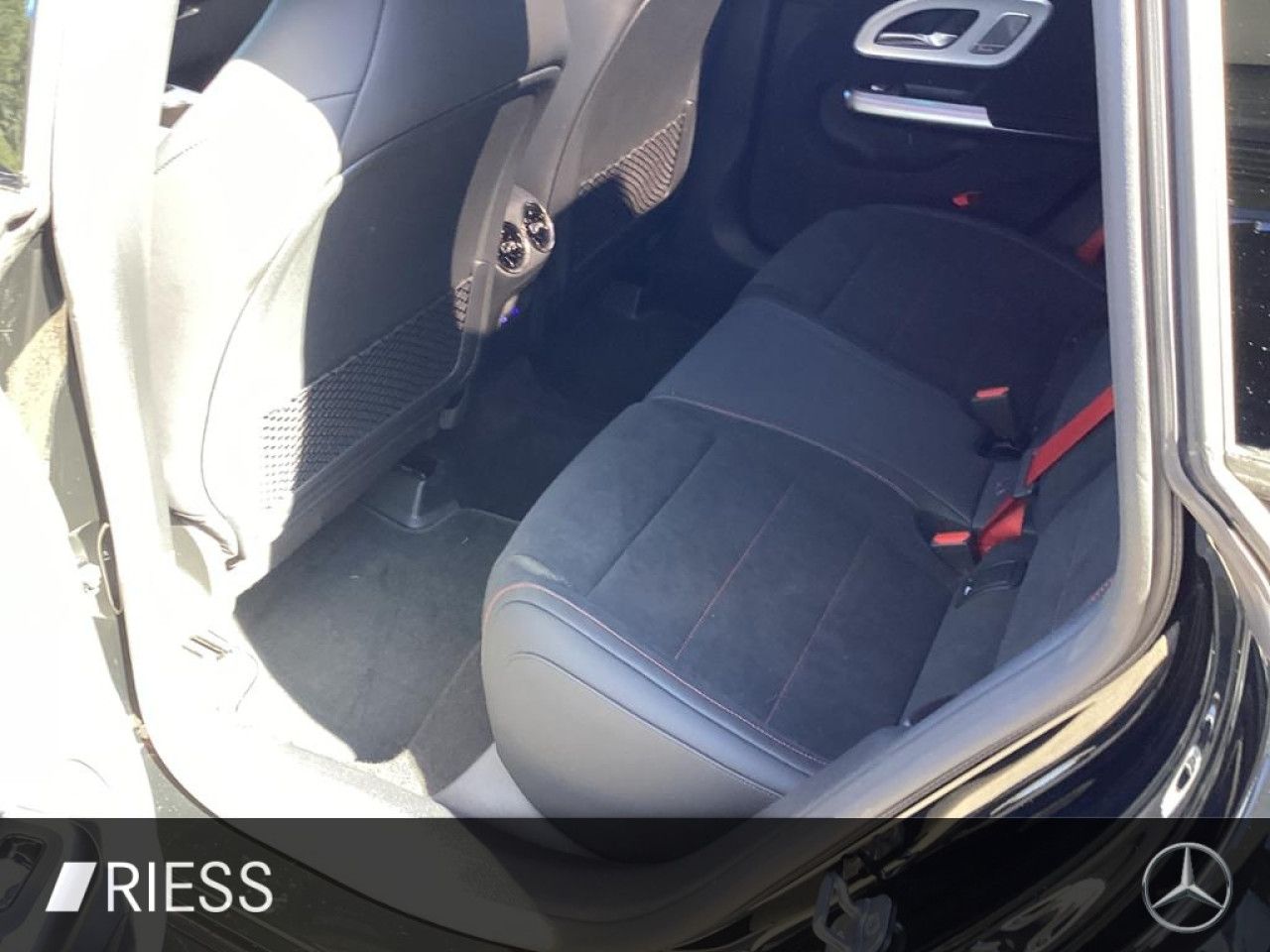 Mercedes-Benz CLA – Bild 12