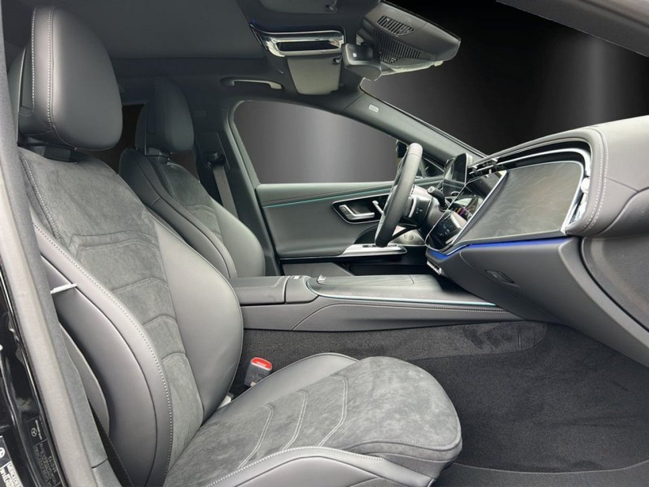 Mercedes-Benz E-Klasse – Bild 9