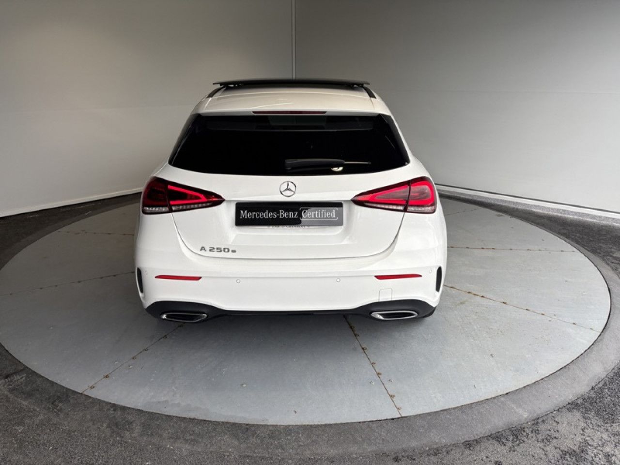 Photo du v&eacute;hicule 5 / 18