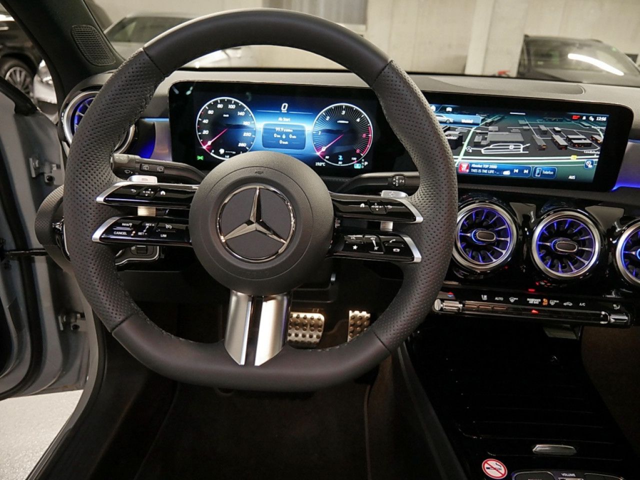 Mercedes-Benz A-Klasse – Bild 11