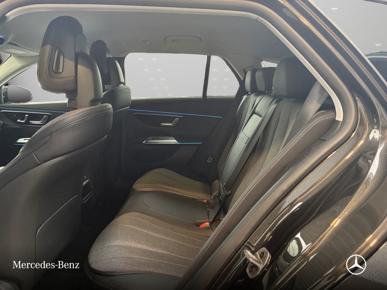 Mercedes-Benz E-Klasse – Bild 13
