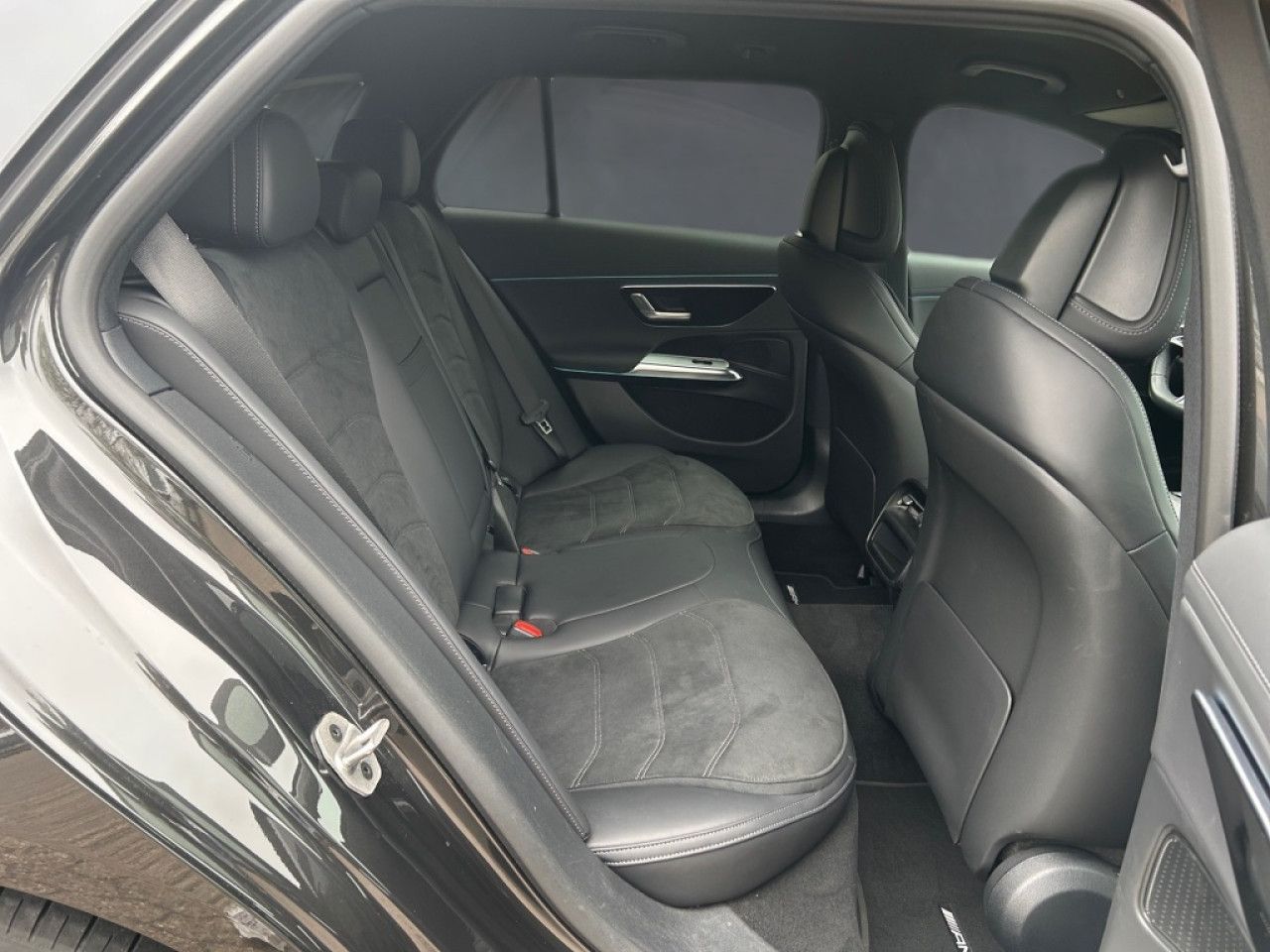 Mercedes-Benz E-Klasse – Bild 13