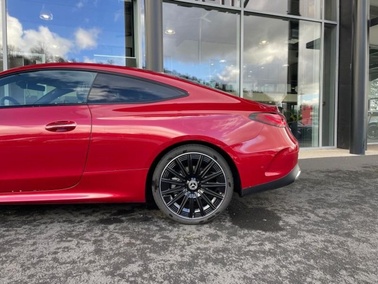 Photo du v&eacute;hicule 9 / 18