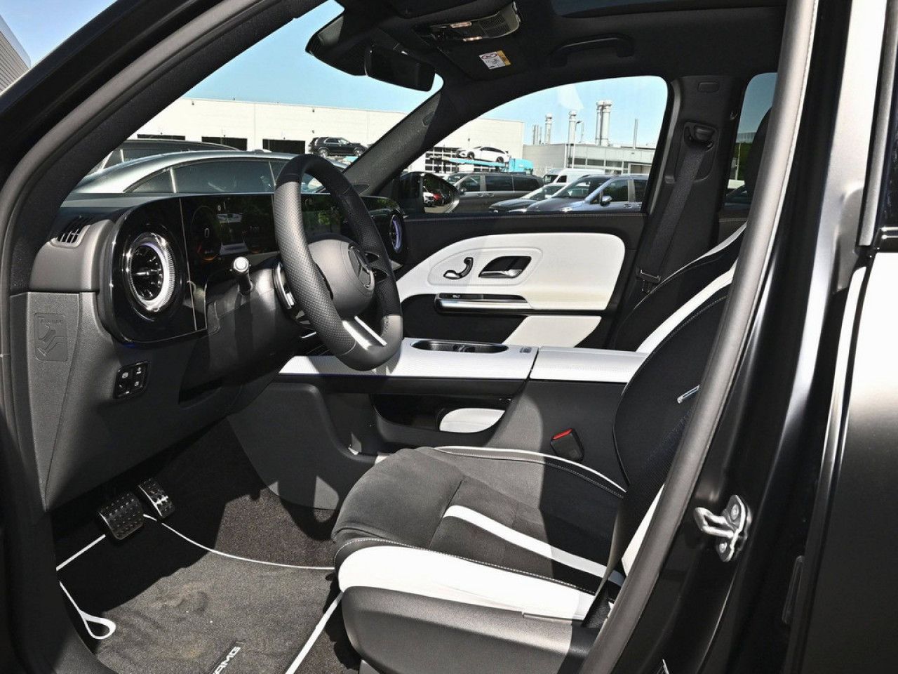 Mercedes-Benz GLB – Bild 8
