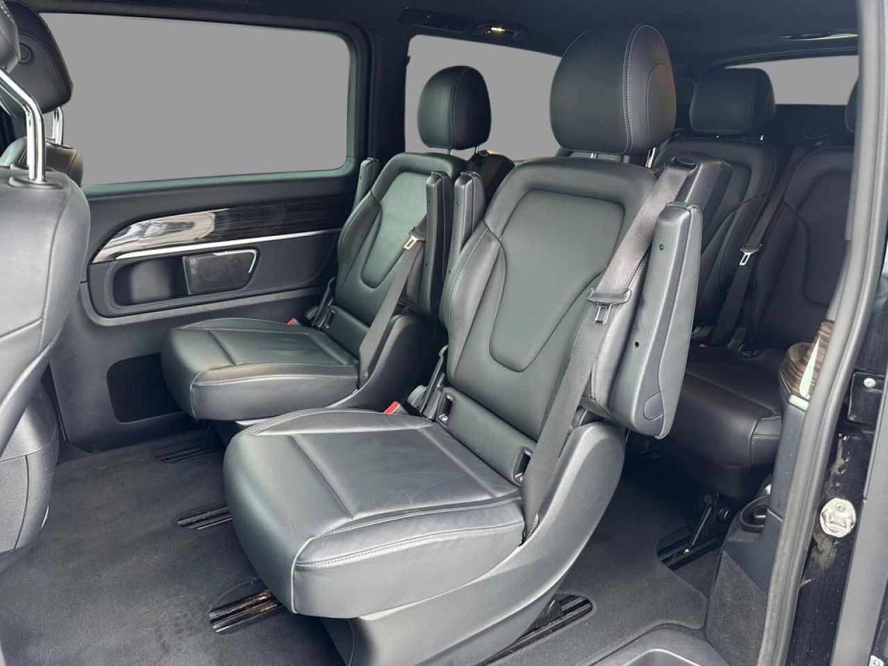 Zdjęcie pojazdu 8 / 10